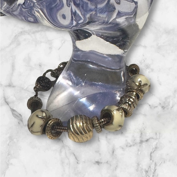 💟💎Vintage Antique Gold and Cream Beaded Bracelet with XL Lobster Claw Clasp - Picture 4 of 14